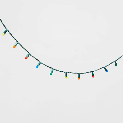 50ct LED Smooth Sphere Christmas String Lights With Green Wire - Wondershop™ 2 50ct LED Smooth Sphere Christmas String Lights With Green Wire - Wondershop™ - Image 2