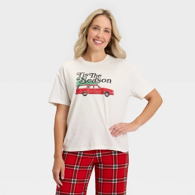 Women's "Tis The Season" Short Sleeve Holiday Matching Family Pajama Shirt - Wondershop™ Cream 4 Women's "Tis The Season" Short Sleeve Holiday Matching Family Pajama Shirt - Wondershop™ Cream - Image 4